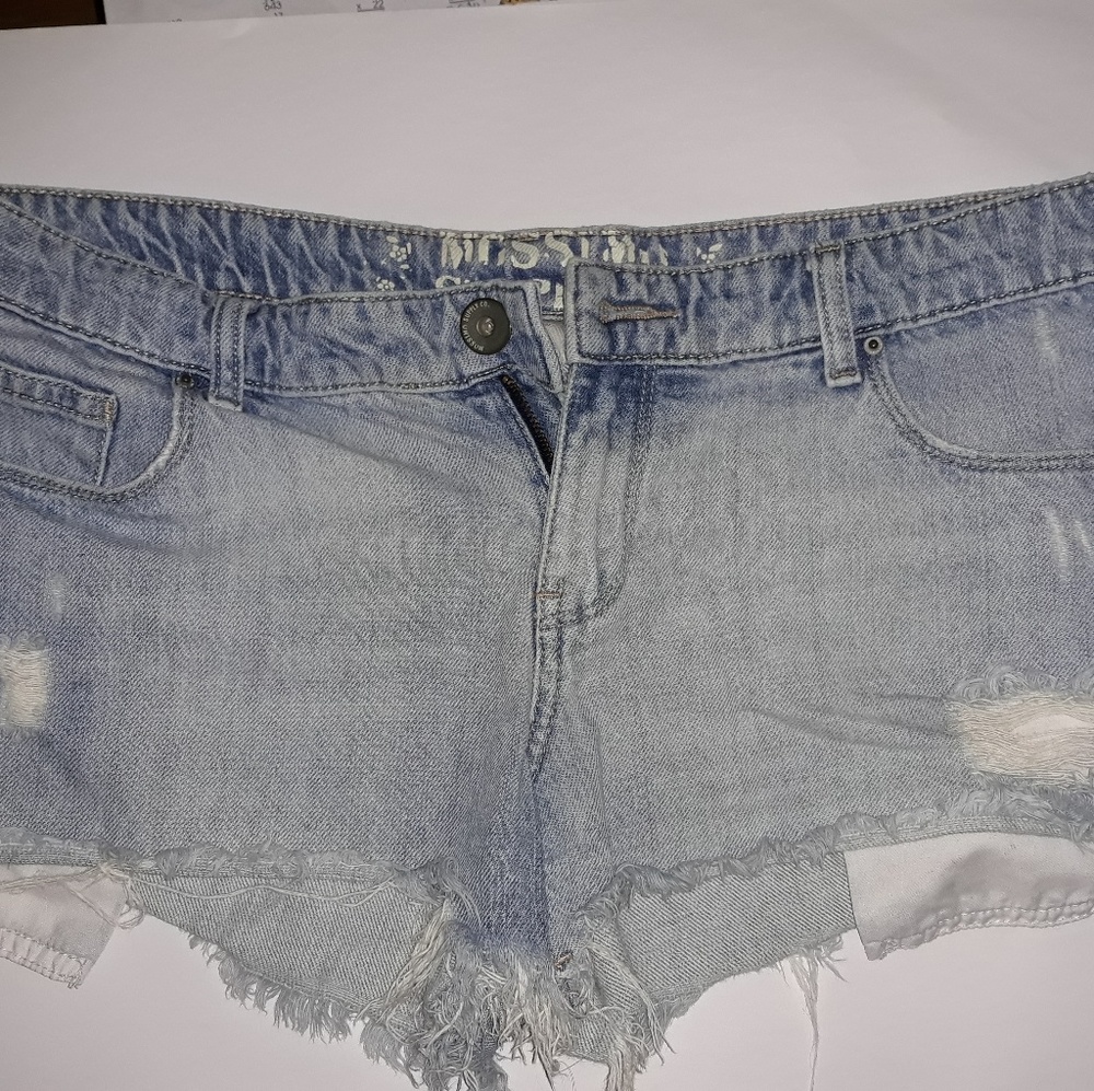 Short SHORTS